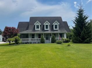 2620 Hall Rd, Lancaster, NY 14086