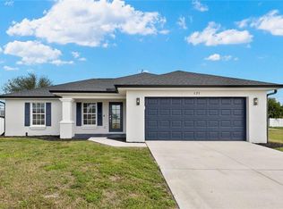 629 NW 17th Pl, Cape Coral, FL 33993