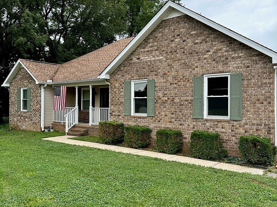 1st image of 310 Fall Creek Dr