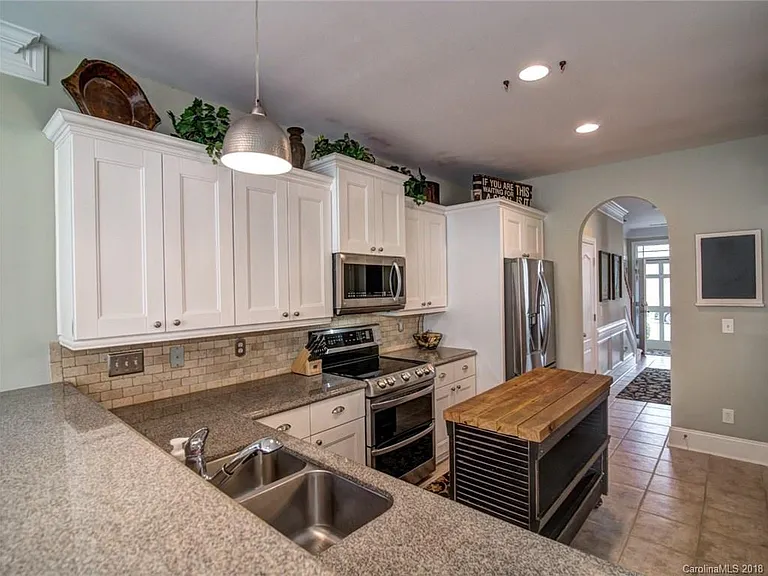 14119 Magnolia Bend Dr — Photo 34