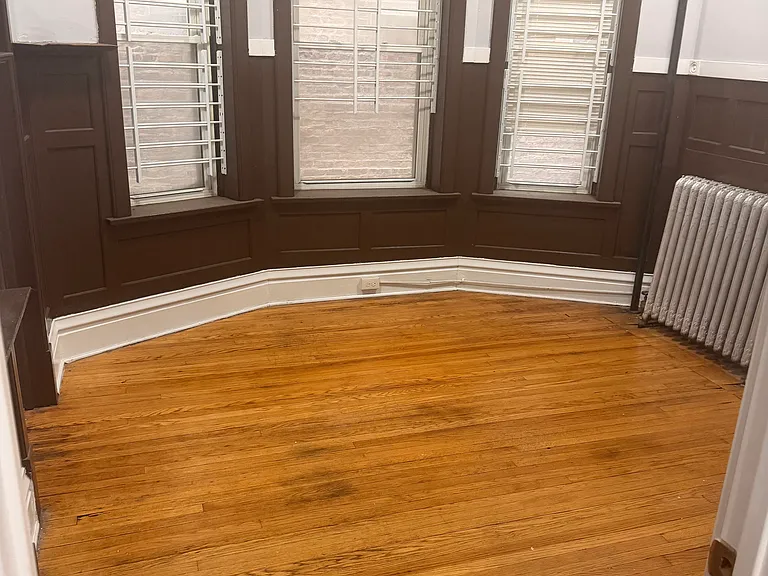 6549 S Harvard Ave — Photo 2