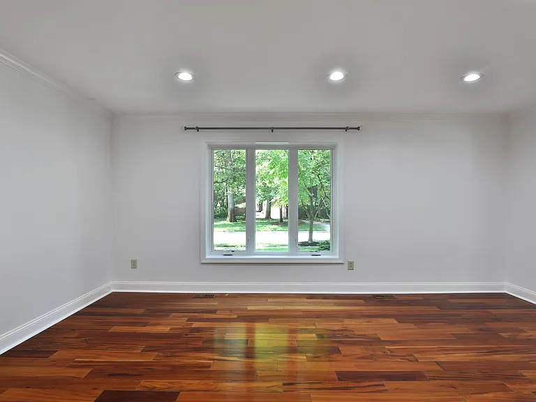 1086 Ravine Ridge Dr — Photo 10