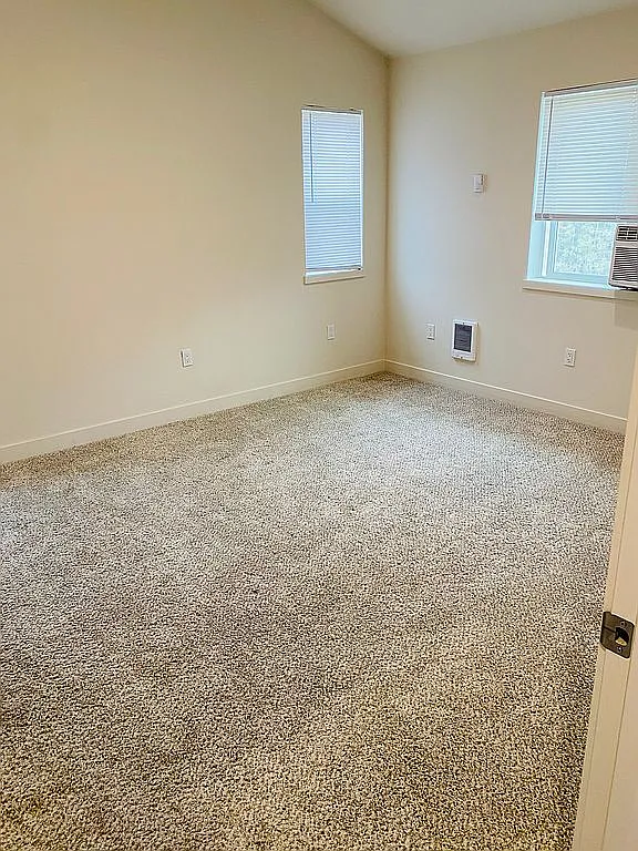 1 bed, 700 sqft, $1,250 — Photo 4