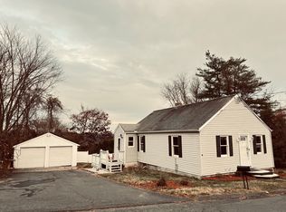 15 Nicollis St, Watertown, CT 06779