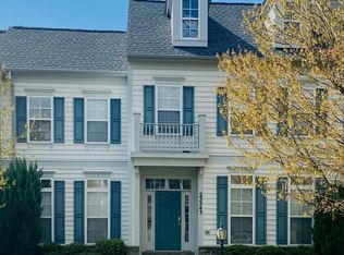23243 Hickox Dr, Ashburn, VA 20148