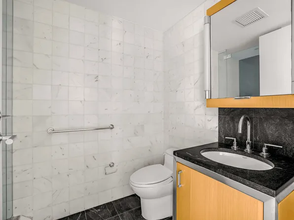 100 West 58th Street image 12 of 13