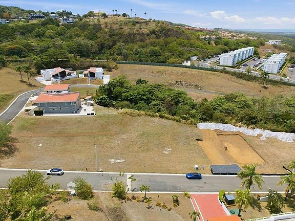 2nd image of URB. LAS VISTAS RIO MAR SOLAR 10