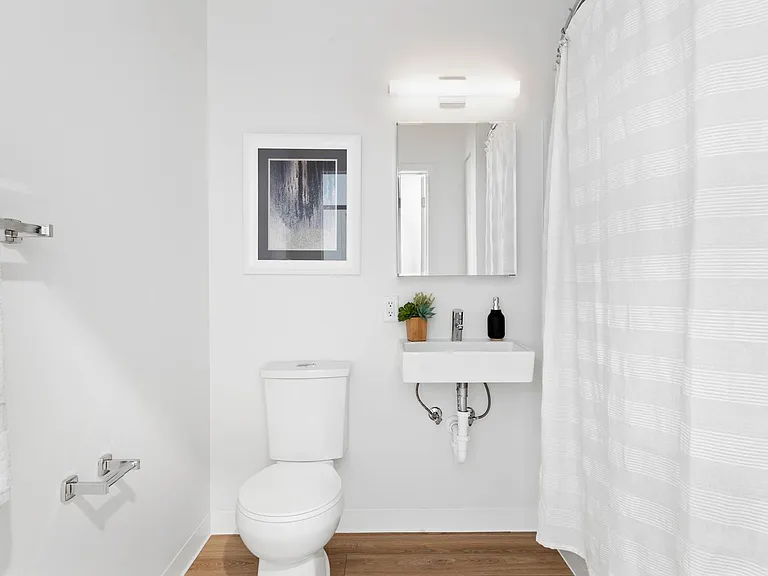 Trademark Apartments — Photo 24