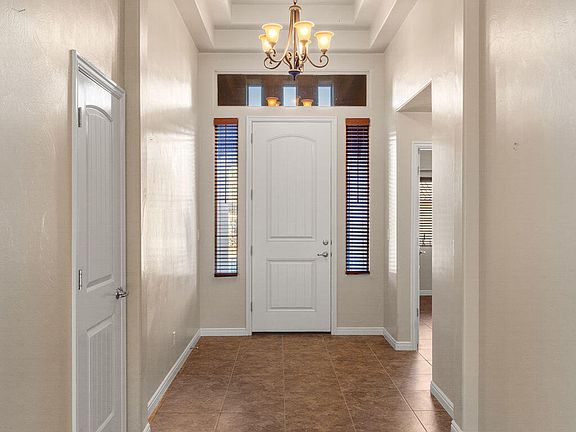 5th image of 312 E Desert Rose Way