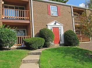 1001 N Spring St APT L2, Middletown, PA 17057