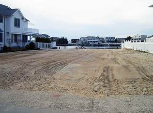 538 42nd St, Avalon, NJ 08202