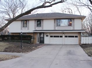 4337 SW 30th St, Topeka, KS 66614