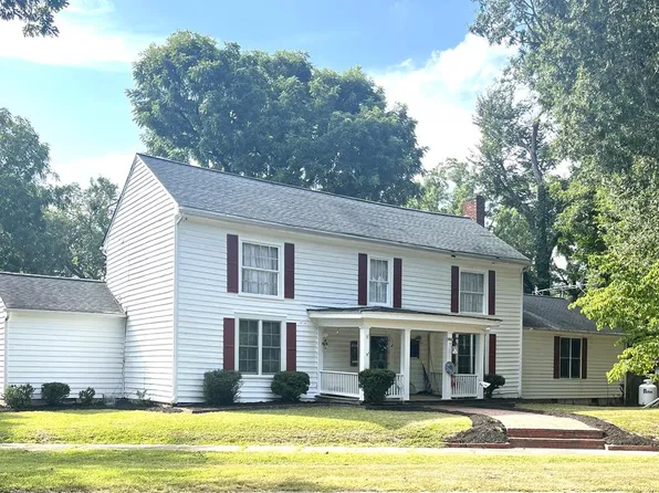 1404 10th St, Victoria, VA 23974