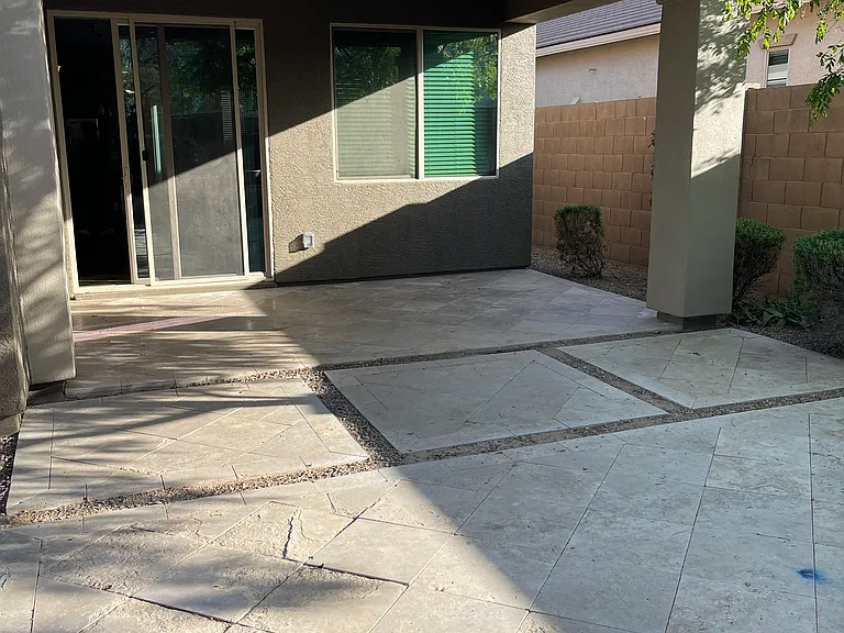 2543 E Penedes Dr — Photo 24