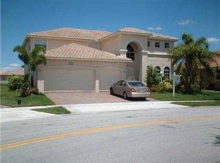 39 NW 161st Ave, Pembroke Pines, FL 33028