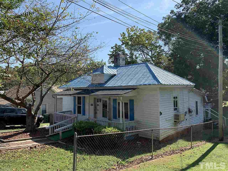 2nd image of 21 Pantops St