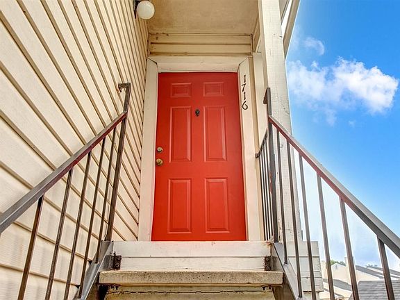 3rd image of 2750 Holly Hall St APT 1716
