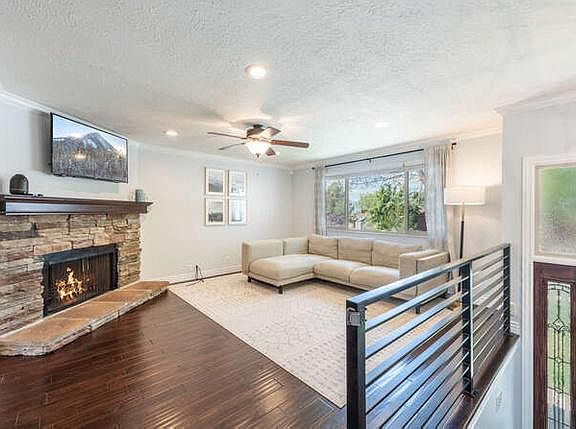 4th image of 10901 S Mill Canyon Dr