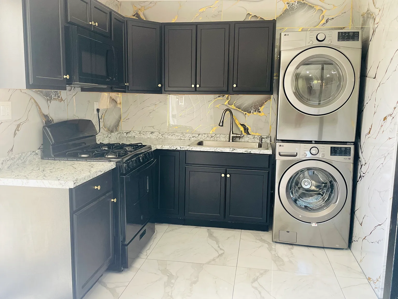 3200 Loma Verde Way — Photo 3