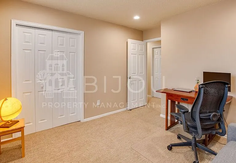 355 Waco Ct — Photo 24
