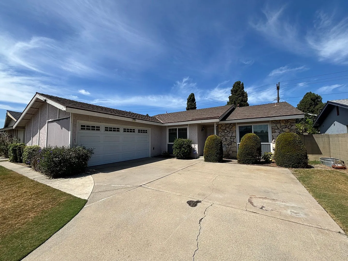 Beautiful West Garden Grove 4 bedroom home in Eastgate Park Neighborhood — Photo 2