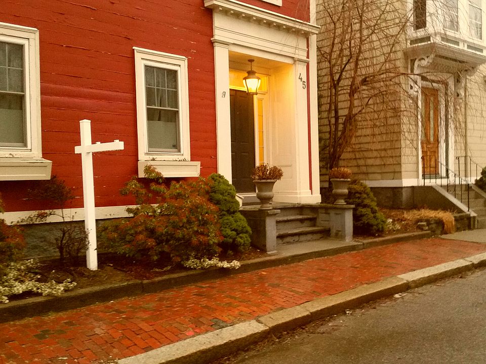 1st image of 45 Essex St #2