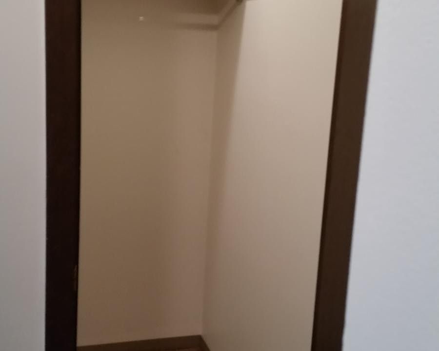 1st image of 120 Anderson Dr APT 18