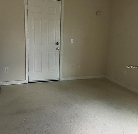 5th image of 617 S Ivey Ln