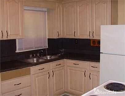 2nd image of 2810 Revolution Park Dr