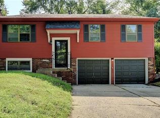 19705 N Glen Ellyn Ct, Independence, MO 64056