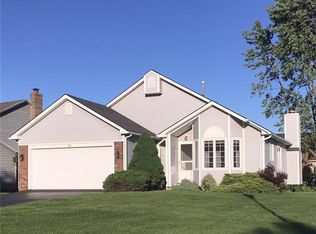 31 Cornwall Xing, Rochester, NY 14624