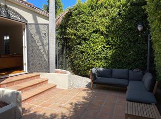 8719 Bonner Dr, West Hollywood, CA 90048