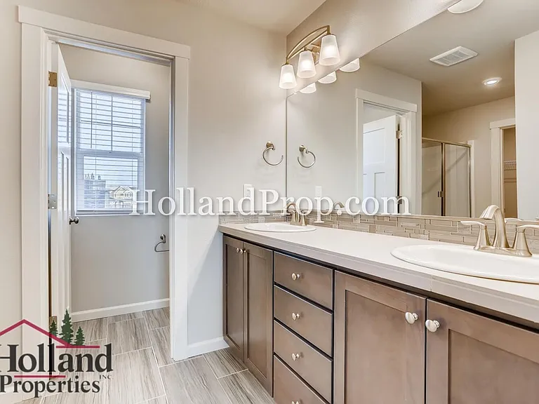 6780 SE Yamsay Ln — Photo 16