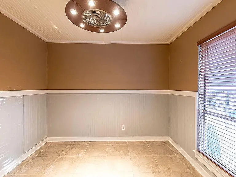 3301 Doolin Dr — Photo 5