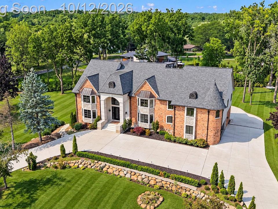 221 Charing Cross Ct, photo 2
