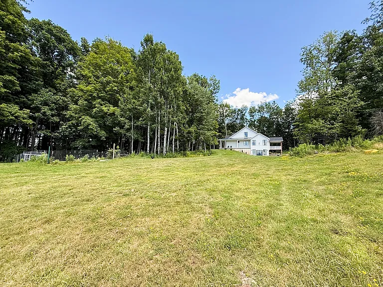 5 Townline Rd — Photo 41