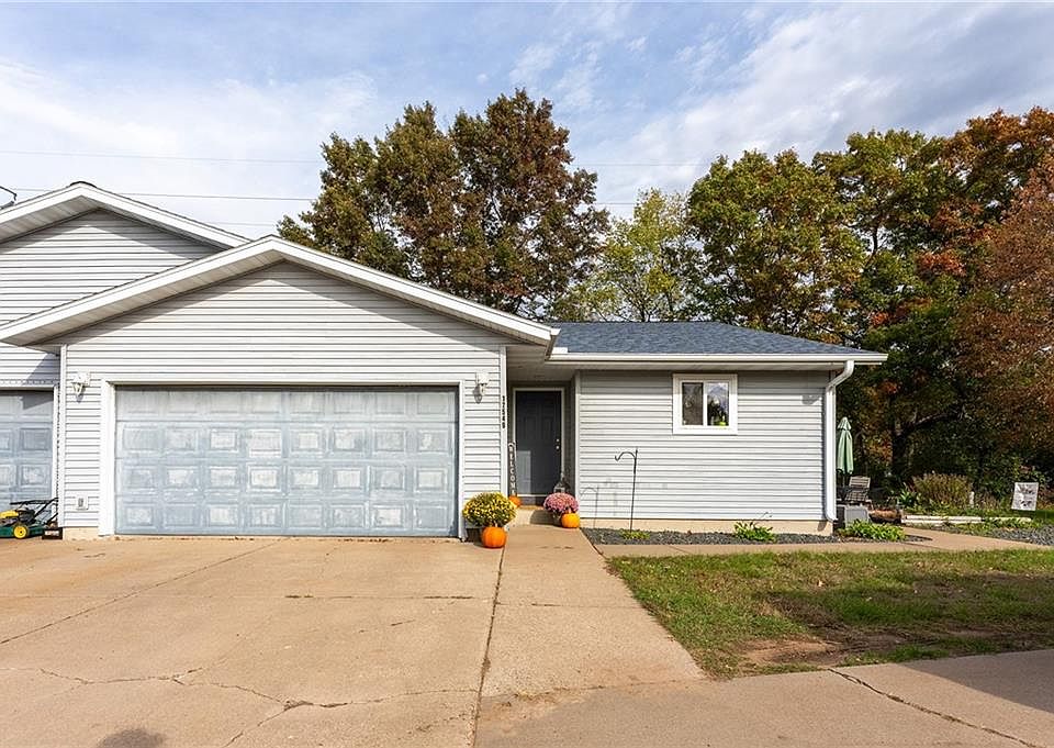 1st image of 17547 & 17549 53rd Avenue #1 & 2
