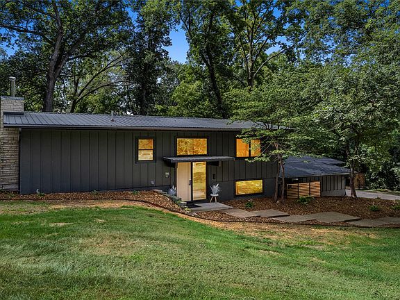 3rd image of 1790 Timber Ridge Dr