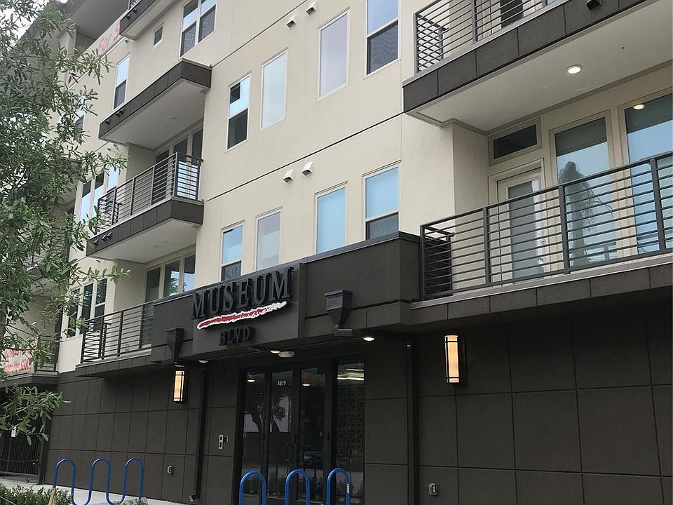 1st image of 4819 Caroline St #107