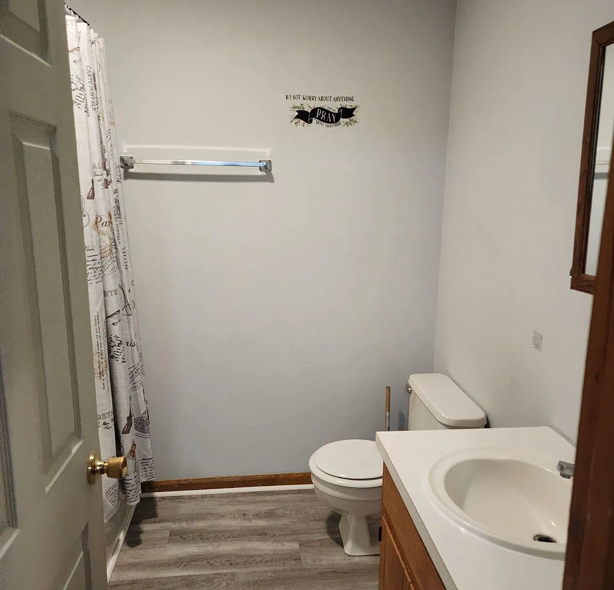 2 bed, 1.5 bath, $795 — Photo 4