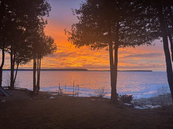 4529 Laurie Ln, Sturgeon Bay, WI 54235