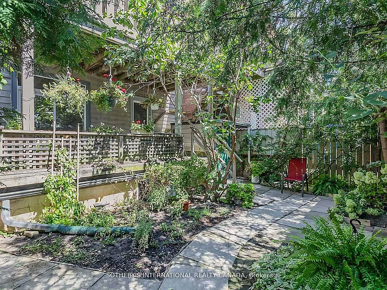 89 Willcocks St #BSMNT — Photo 3