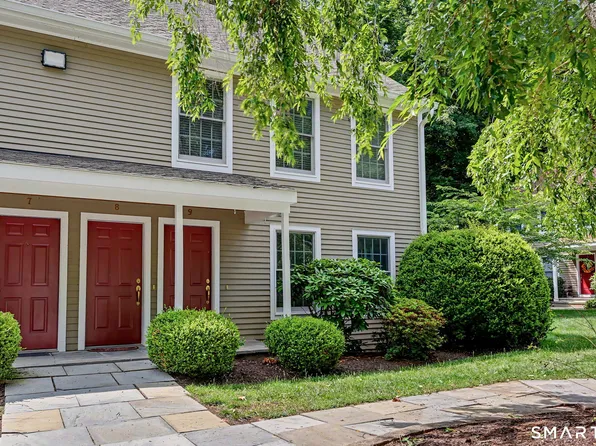 56 Portland Avenue #9, Redding, CT 06896