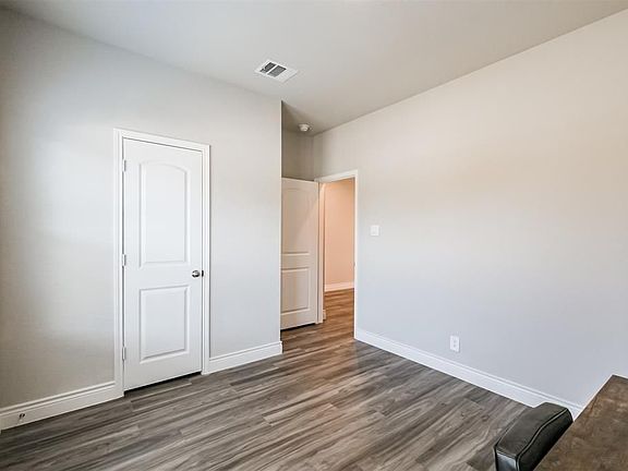 5th image of 1173 Courteous Creek Dr
