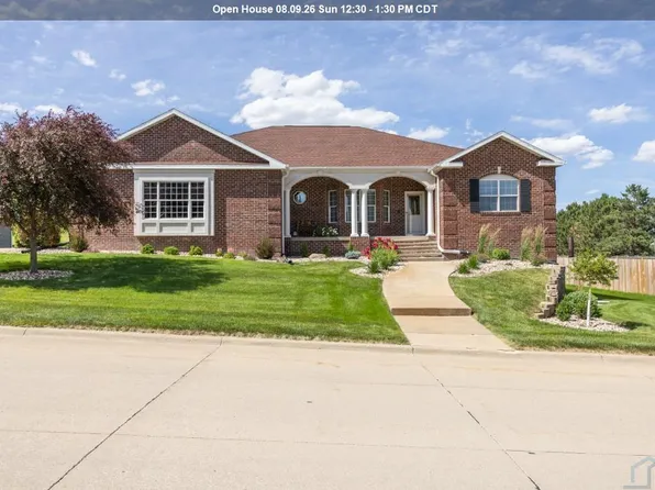 485 Titan Rd, Hinton, IA 51024