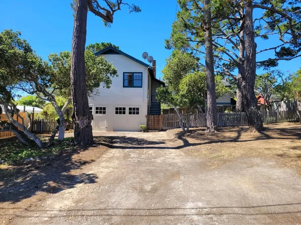 1221 Roosevelt St, Monterey, CA 93940