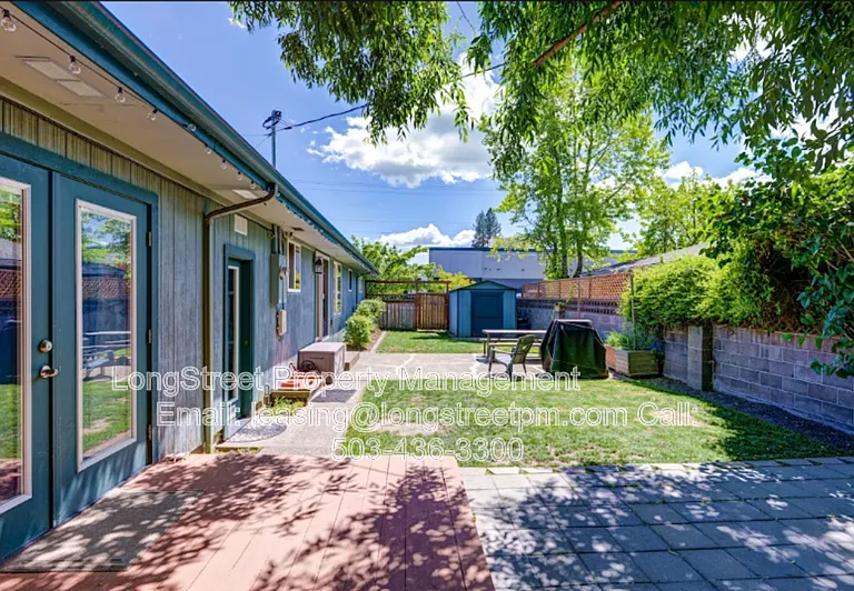1100 NW 19th St — Photo 52