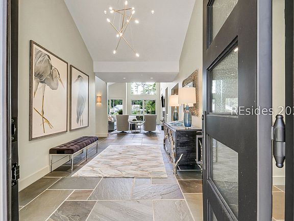 3rd image of 75 Baynard Cove Rd