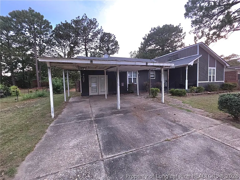 4407 Moonstone Ct — Photo 2