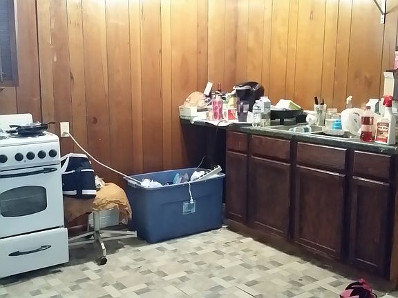 Master Bedroom Kitchenette